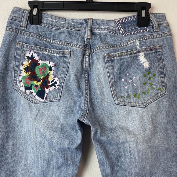 Embroidered Distressed Cutoff Cropped Denim Blue Jeans Low Rise 11 *altered* - Picture 6 of 12